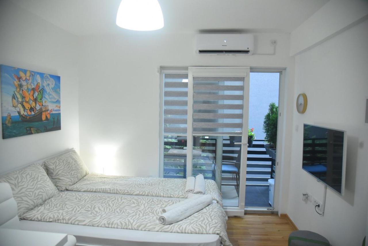 Dekart 2 Apartment Ni المظهر الخارجي الصورة