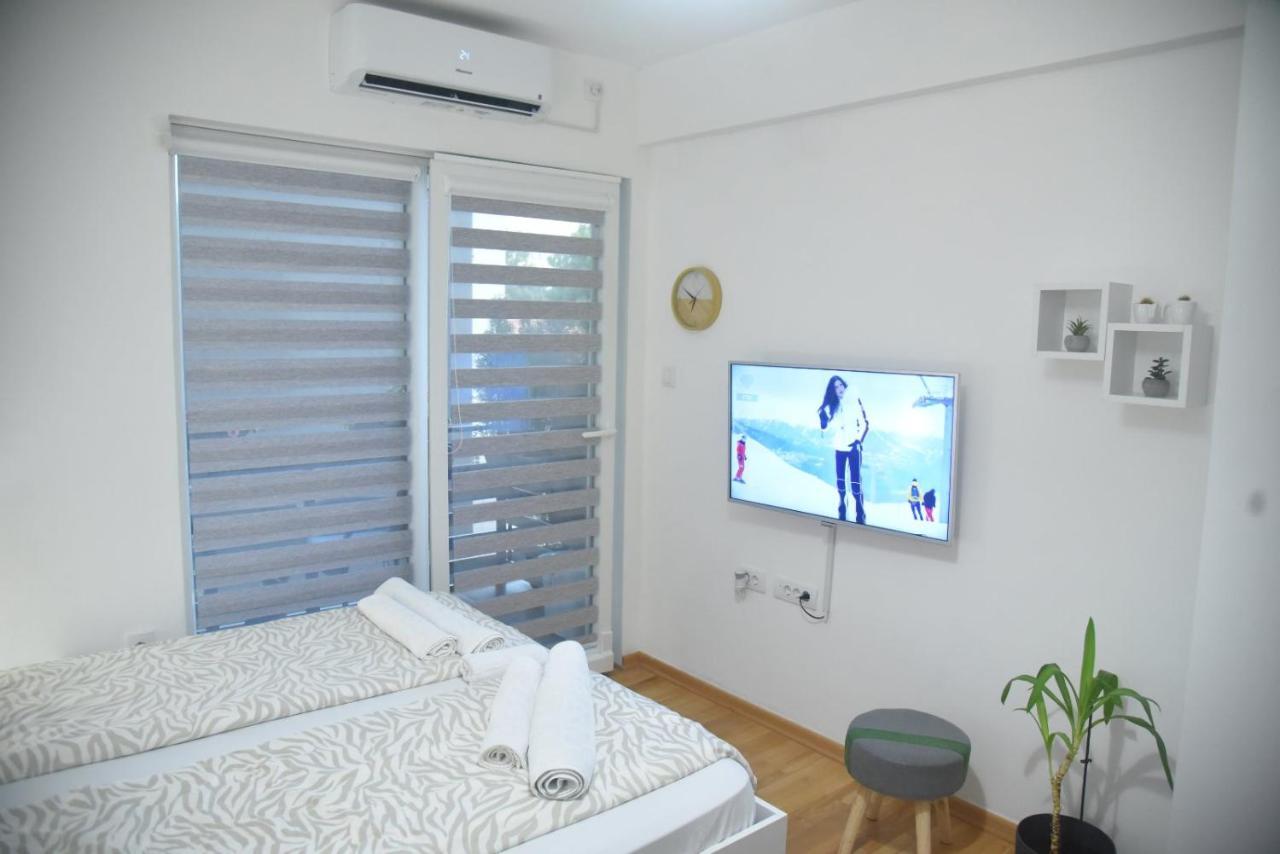 Dekart 2 Apartment Ni المظهر الخارجي الصورة