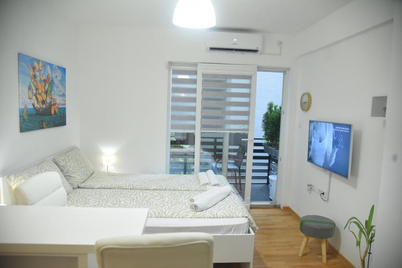 Dekart 2 Apartment Ni المظهر الخارجي الصورة